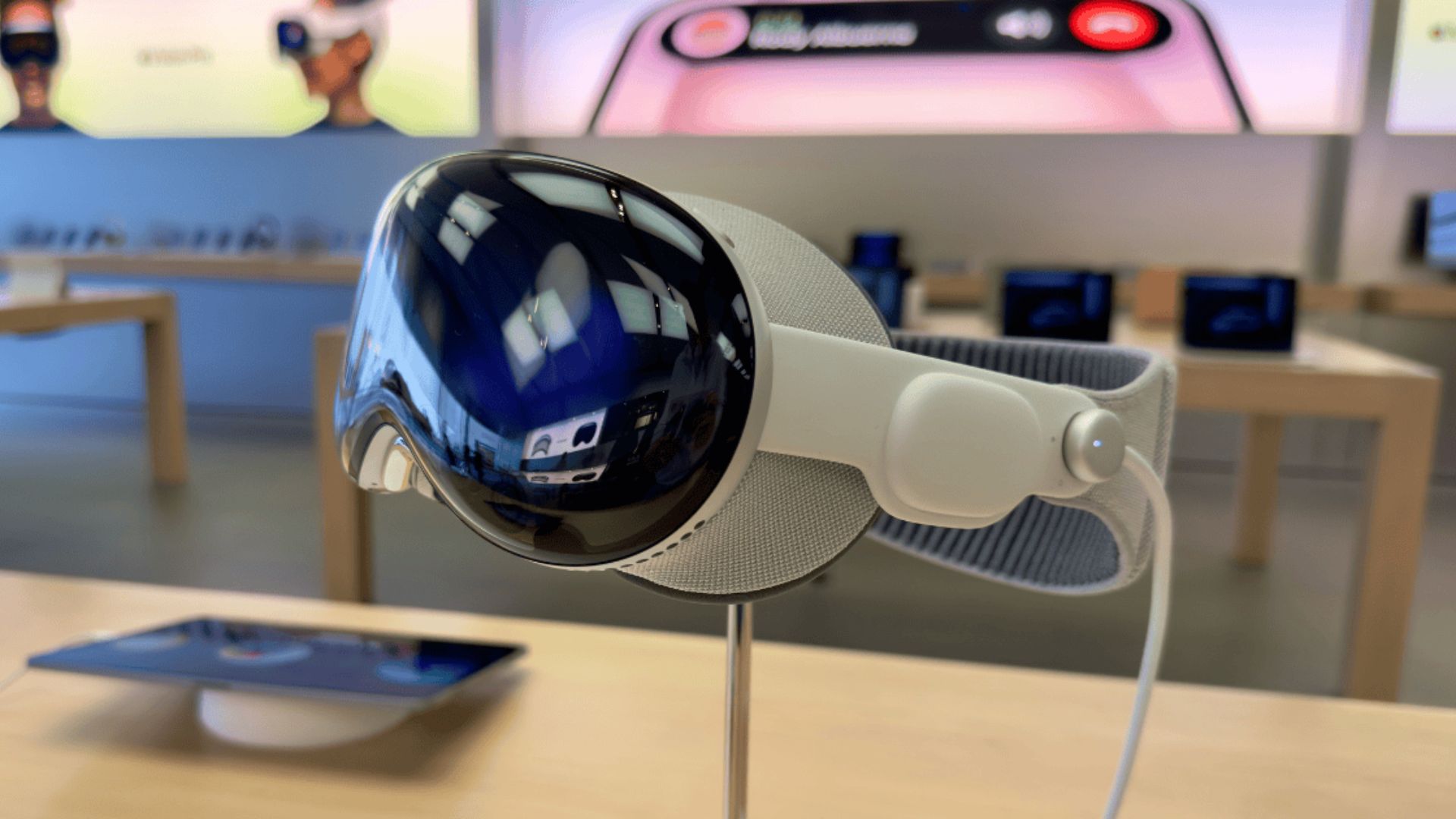 apple-vision-pro-2.jpg